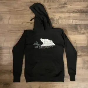 Black ride the beartooths sweatshirt - front